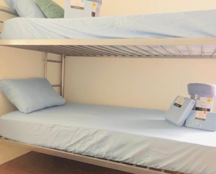 Men Only Dorms -3 Miles To The Beach Lighthouse Point Luaran gambar
